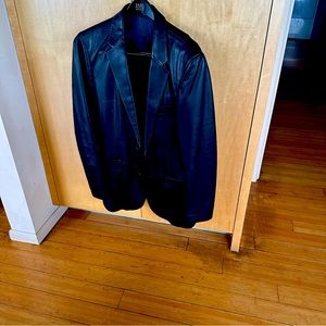 HUGO BOSS LEATHER JACKET NWOT